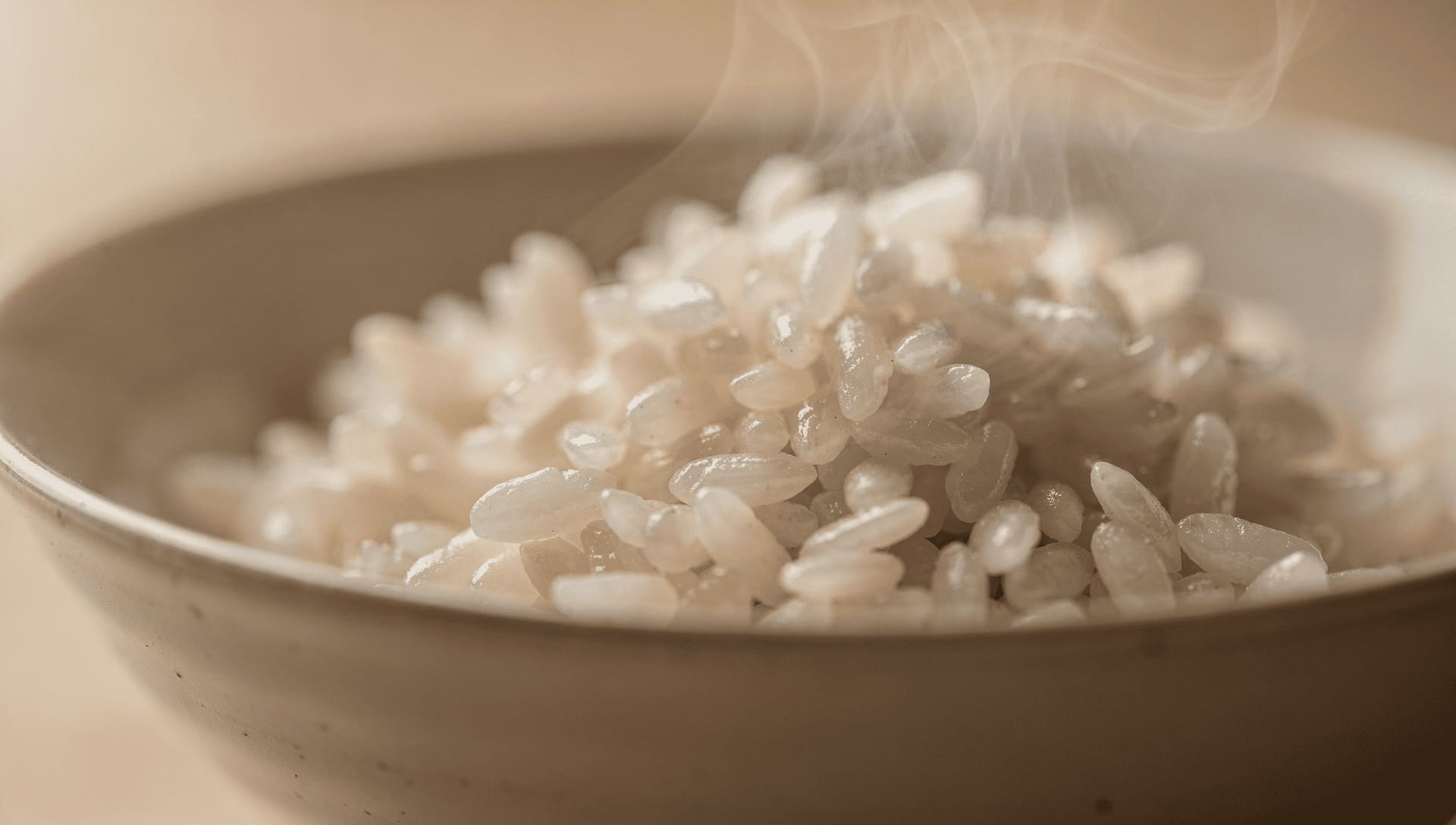Japanese short grain sushi rice in bowl